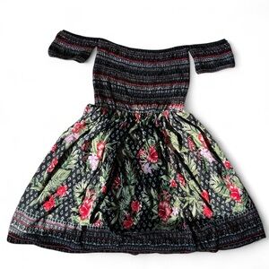 Derek Heart Off-Shoulder Dress